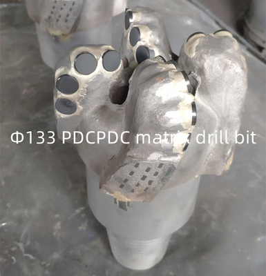 Bohrer Felsenbohrung Matrix-PDC, PDC-Felsen-Stückchen 133mm Soem-ODM